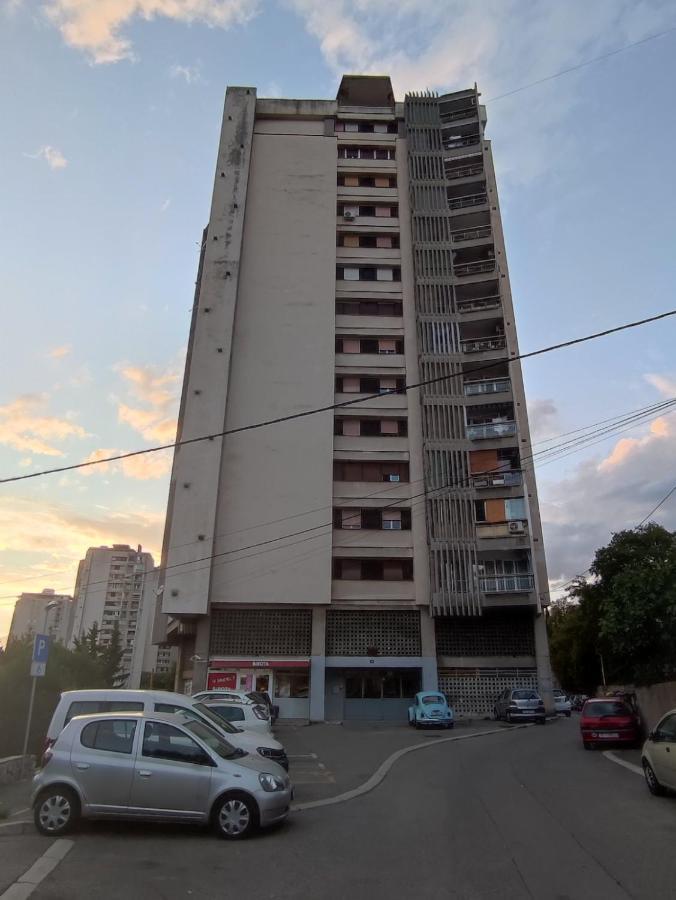Apartment Bella Риека Экстерьер фото